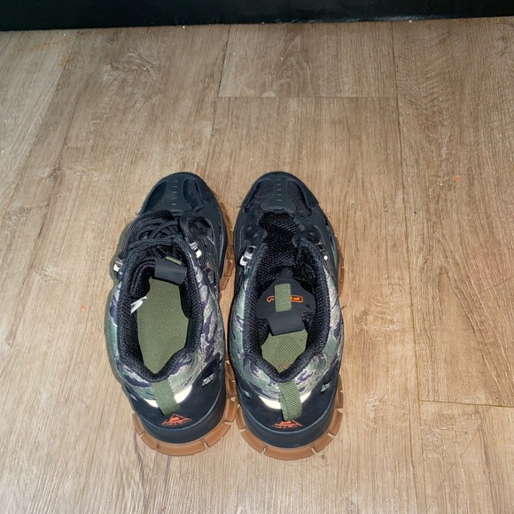 Filas - Picture 4 of 5